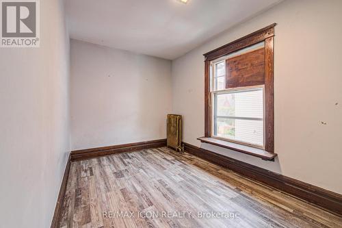 59 Irvin Street, Kitchener, ON 