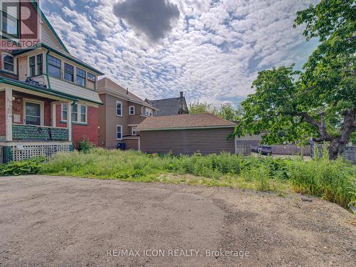 59 Irvin Street, Kitchener, ON 
