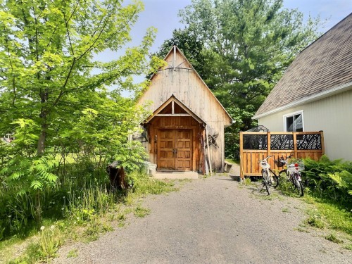 Atelier - 49 Rue De L'Église, Saint-Placide, QC - Outdoor