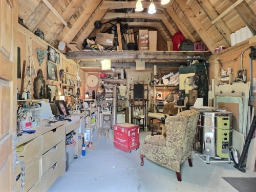 Atelier - 49 Rue De L'Église, Saint-Placide, QC - Indoor Photo Showing Other Room