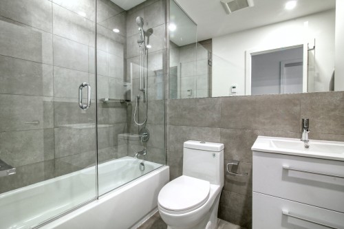 Salle de bains - 1-10 Av. Rosemount, Westmount, QC 