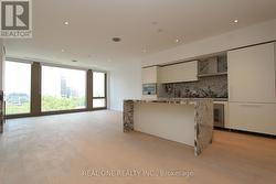 804 - 1315 BAY STREET Toronto, ON M5R 0E4