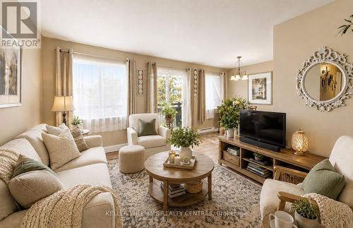 304 - 131 TAUNTON ROAD E  Oshawa, ON L1G 3T8
