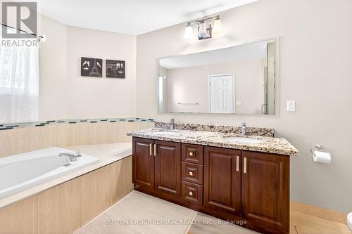 134 Purcell Crescent, Vaughan, ON 