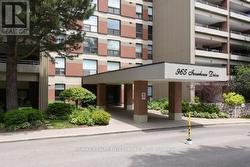 #709 - 965 INVERHOUSE DRIVE  Mississauga, ON L5J 4B4