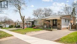 1612 WAVELL CRESCENT  Mississauga, ON L4X 1X1