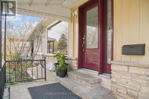 1612 Wavell Crescent, Mississauga, ON 