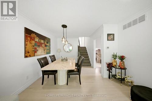 1612 Wavell Crescent, Mississauga, ON 