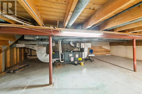 1612 Wavell Crescent, Mississauga, ON 