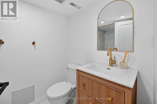 101 Houghton Avenue S, Hamilton, ON 