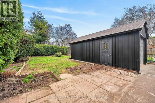 101 Houghton Avenue S, Hamilton, ON 