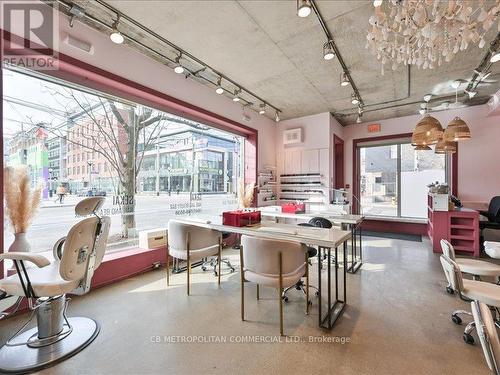 968 Queen Street W, Toronto, ON 