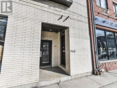 968 Queen Street W, Toronto, ON 