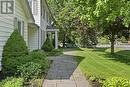 1 Meander Close, Hamilton, ON 