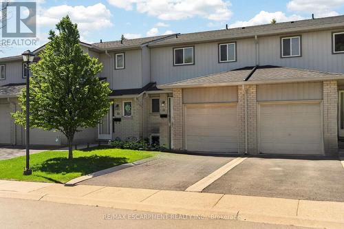 31 - 1675 UPPER GAGE AVENUE  Hamilton, ON L8W 3R8