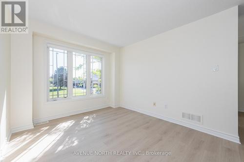 122B Centrepointe Drive, Ottawa, ON 