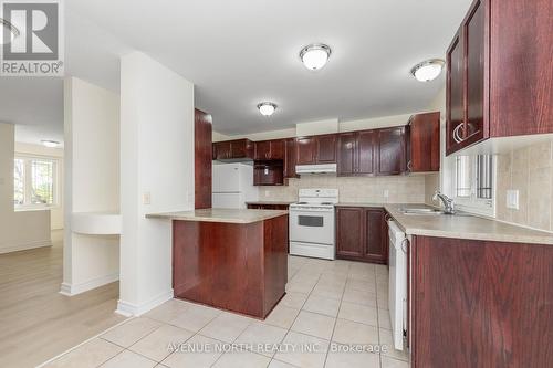 122B Centrepointe Drive, Ottawa, ON 