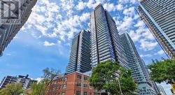 1611 - 117 BROADWAY AVENUE Toronto, ON M4P 1V3