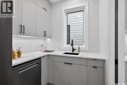 428 Woolf Bend, Saskatoon, SK 