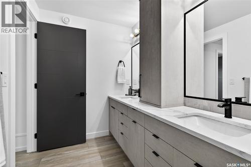 428 Woolf Bend, Saskatoon, SK 