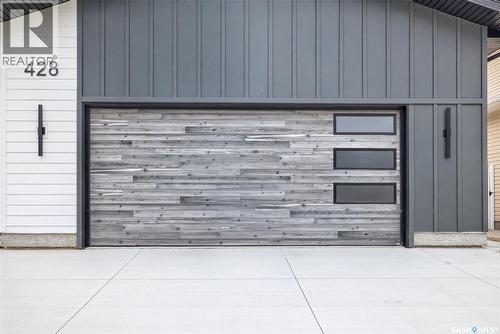 428 Woolf Bend, Saskatoon, SK 