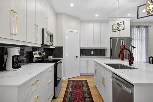 731 Elmhurst Road, Winnipeg, MB 