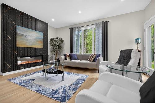 731 Elmhurst Road, Winnipeg, MB 