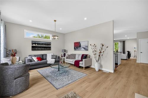 731 Elmhurst Road, Winnipeg, MB 
