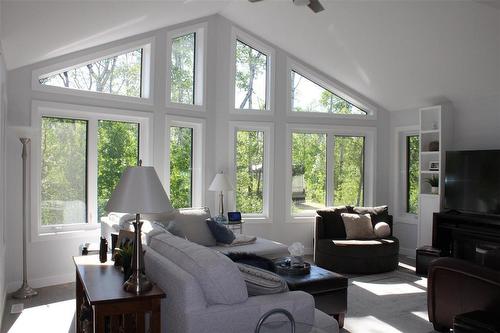 The living room does have a capped gas line for a fireplace. - 7 Dalvik Road, Gimli Rm, MB 