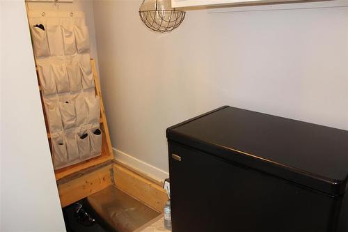 Crawlspace access. 4 foot crawl with ICF. This are could house the washer and dryer. - 7 Dalvik Road, Gimli Rm, MB 