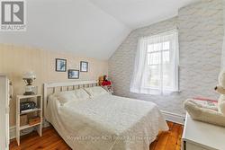 Bedroom - 