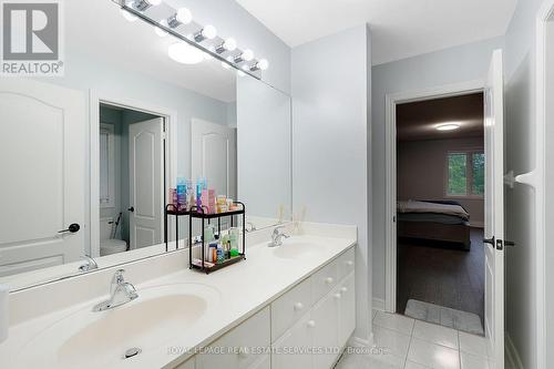 2166 Erin Centre Boulevard, Mississauga, ON 