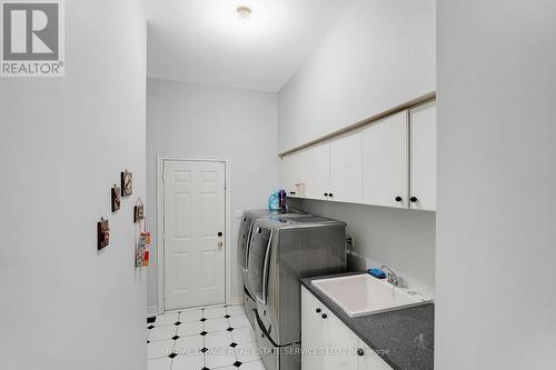 2166 Erin Centre Boulevard, Mississauga, ON 