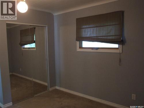 325 3Rd Avenue E, Leader, SK 