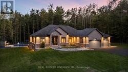49 SYDENHAM TRAIL W  Clearview, ON L0M 1H0