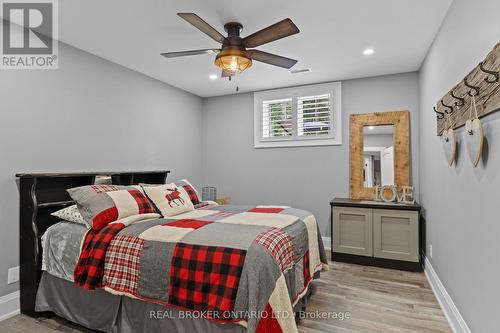 49 Sydenham Trail W, Clearview, ON 