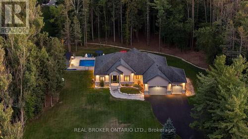 49 Sydenham Trail W, Clearview, ON 