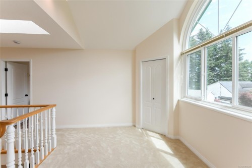 2112 Stellar Crt, Comox, BC 