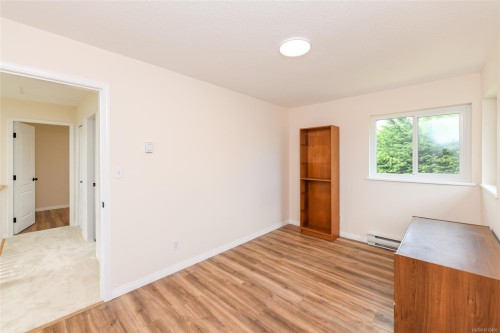 2112 Stellar Crt, Comox, BC 