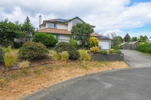 2112 Stellar Crt, Comox, BC 