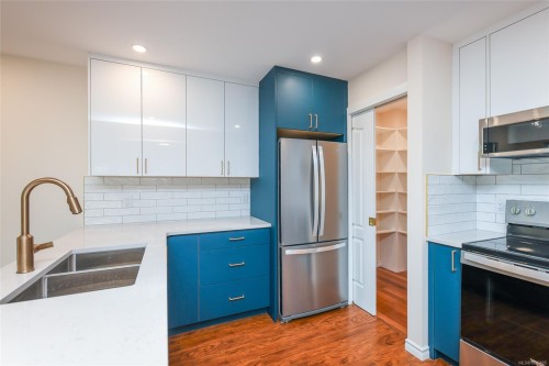 2112 Stellar Crt, Comox, BC 