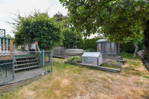 2112 Stellar Crt, Comox, BC 