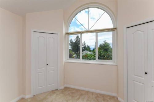 2112 Stellar Crt, Comox, BC 