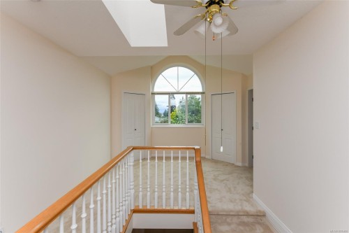 2112 Stellar Crt, Comox, BC 
