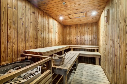 Sauna - 111-4200 Rue St-Ambroise, Montréal (Le Sud-Ouest), QC 