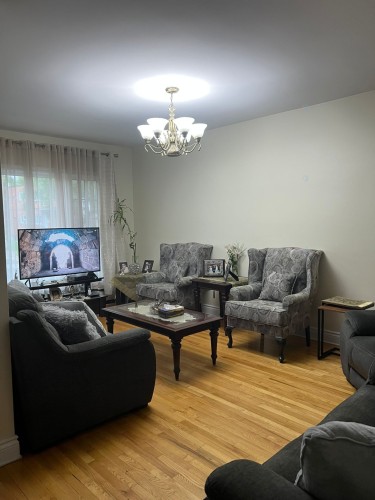 Living Room - 297 Rue Varry, Montréal (Saint-Laurent), QC 