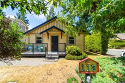 #113-1080 Resort Dr Parksville, BC V9P 2E3
