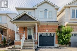 UPPER - 28 SAMANDRIA AVENUE Whitby, ON L1R 2Z7