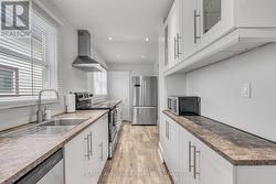 5111 KITCHENER STREET Niagara Falls (Clifton Hill), ON L2G 1B1