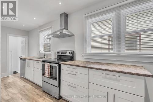 5111 KITCHENER STREET  Niagara Falls (Clifton Hill), ON L2G 1B1